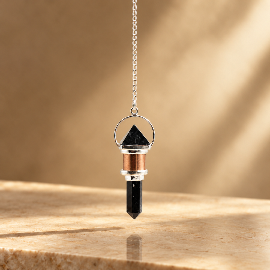 Pendule Veilleur nocturne, cuivre et obsidienne