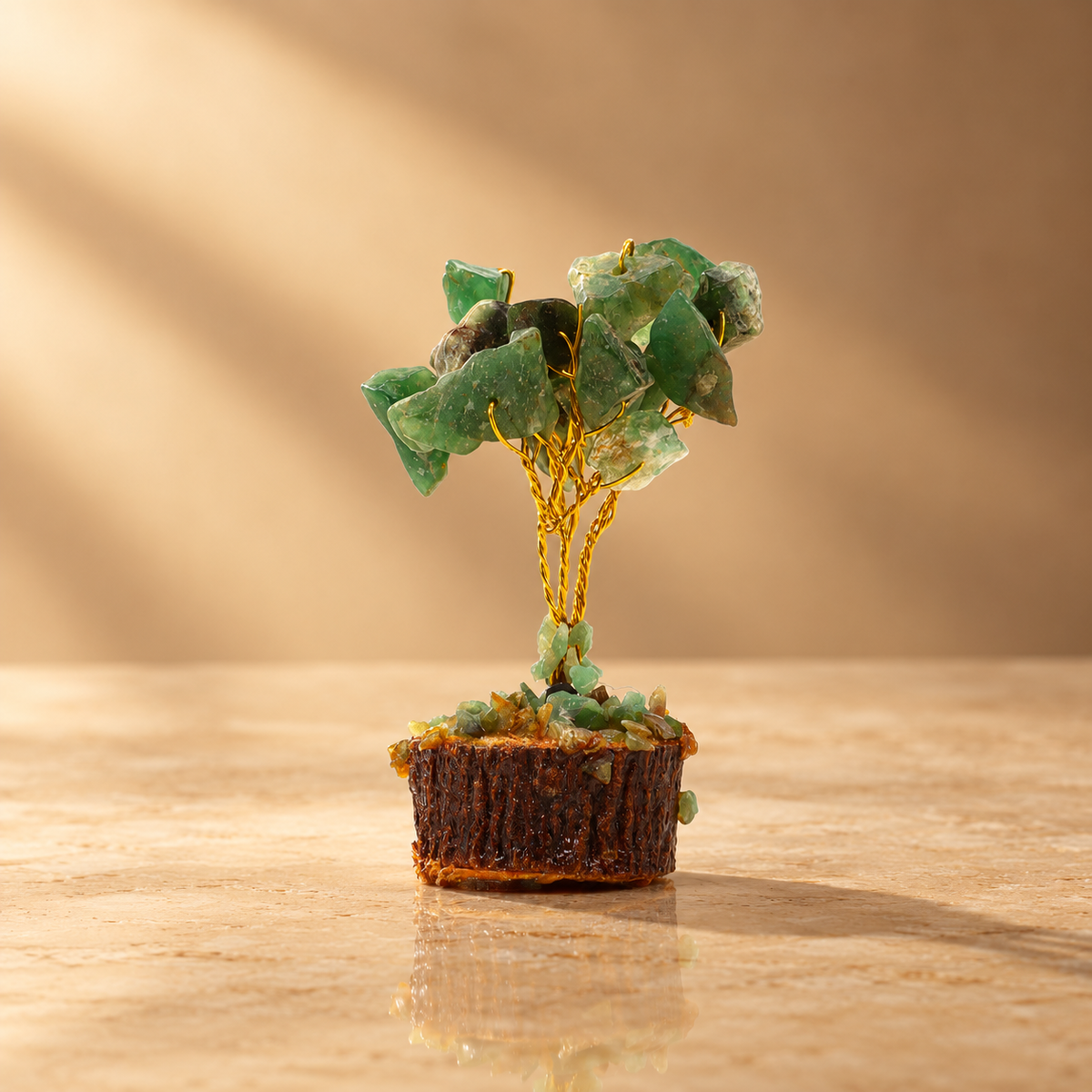 Mini arbre en aventurine verte, socle bois, 15 pierres