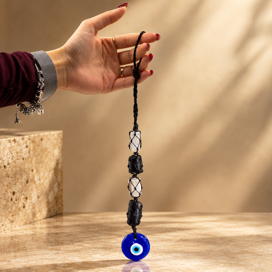 Pendentif œil turc en tourmaline noire et sélénite