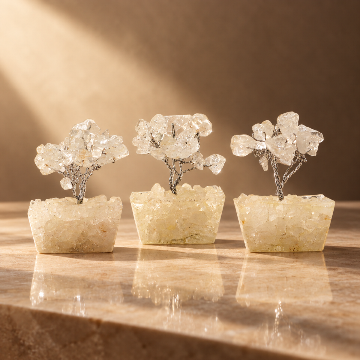 Mini arbre en cristal de roche, socle orgonite, 15 pierres — vue 3