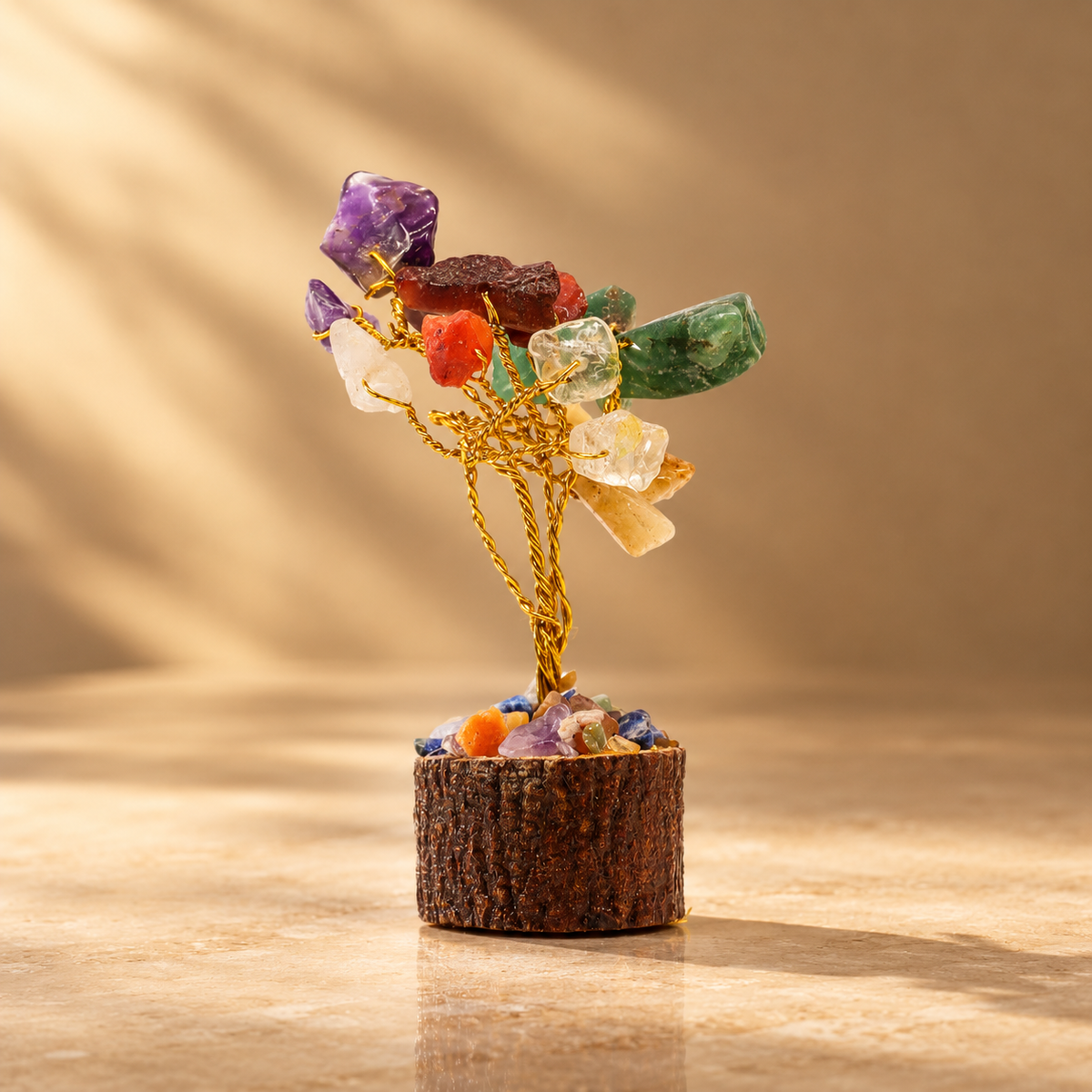 Mini arbre en pierres assorties, socle bois, 15 pierres