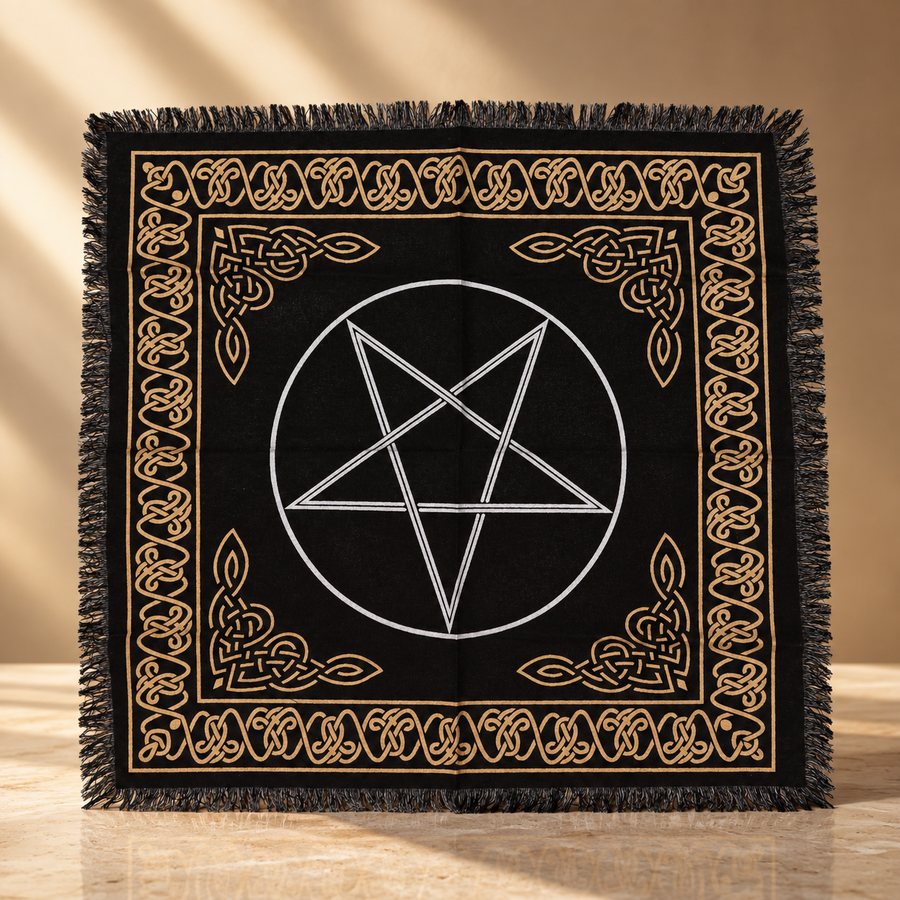 Nappe d’autel à franges pentacle