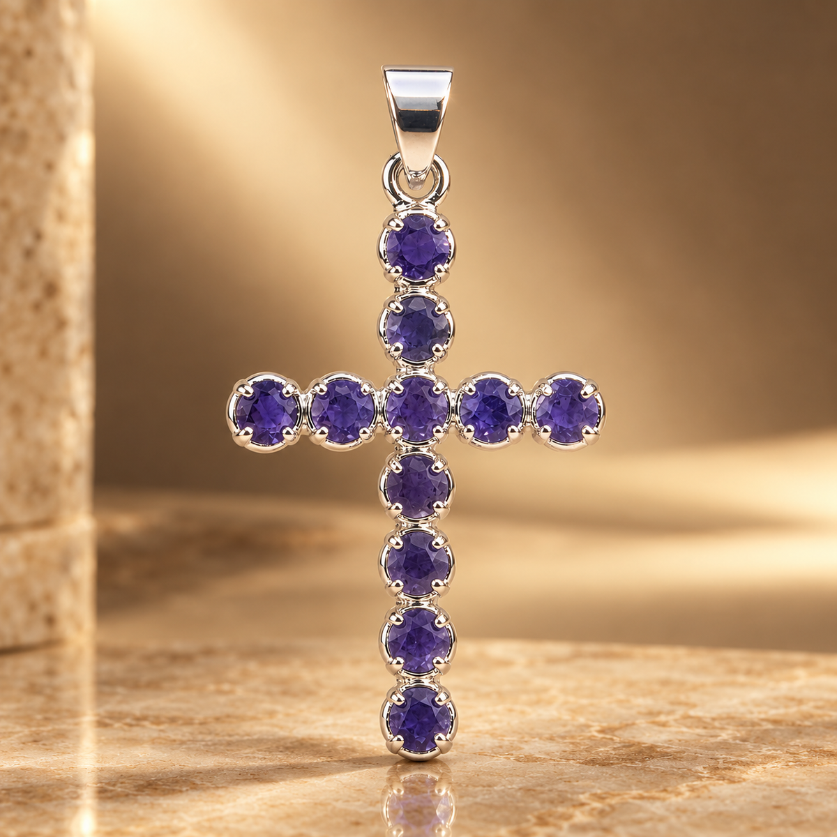 Pendentif croix en ionite