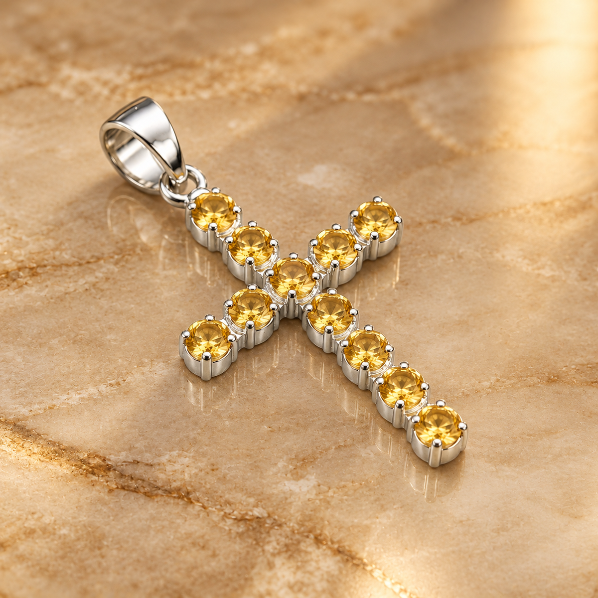 Pendentif croix en citrine — vue 2