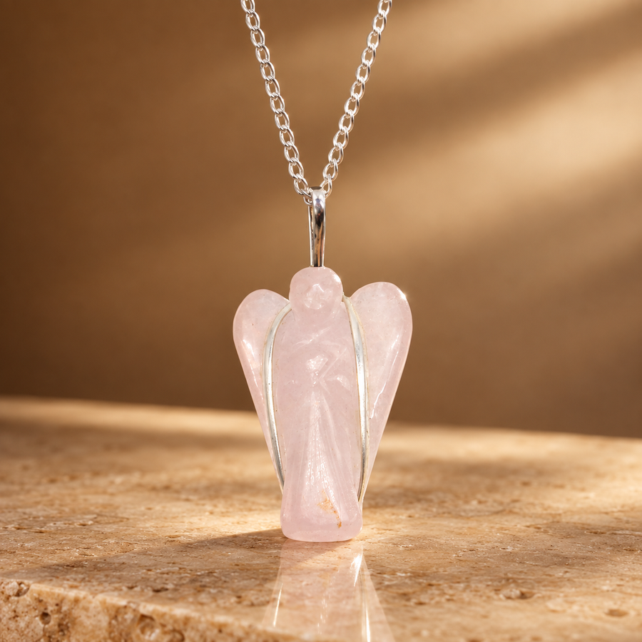 Pendentif ange gardien en quartz rose