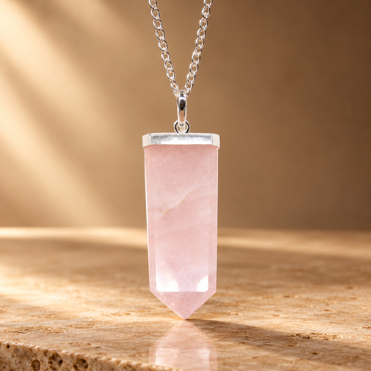 Pendentif pointe plate en quartz rose