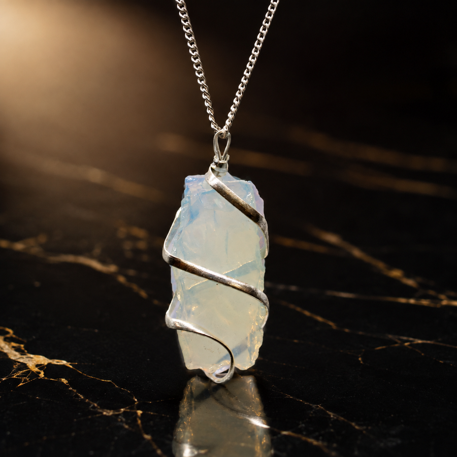 Collier de gemmes en cascade, opalite brute