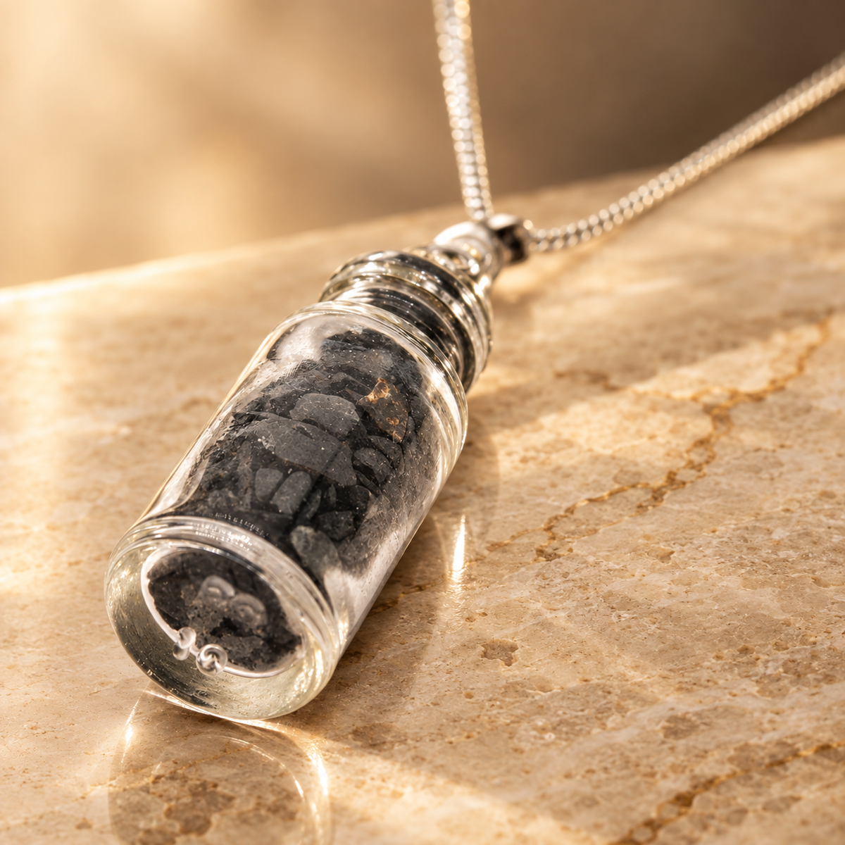 Collier de gemmes en fiole, onyx noir — vue 2