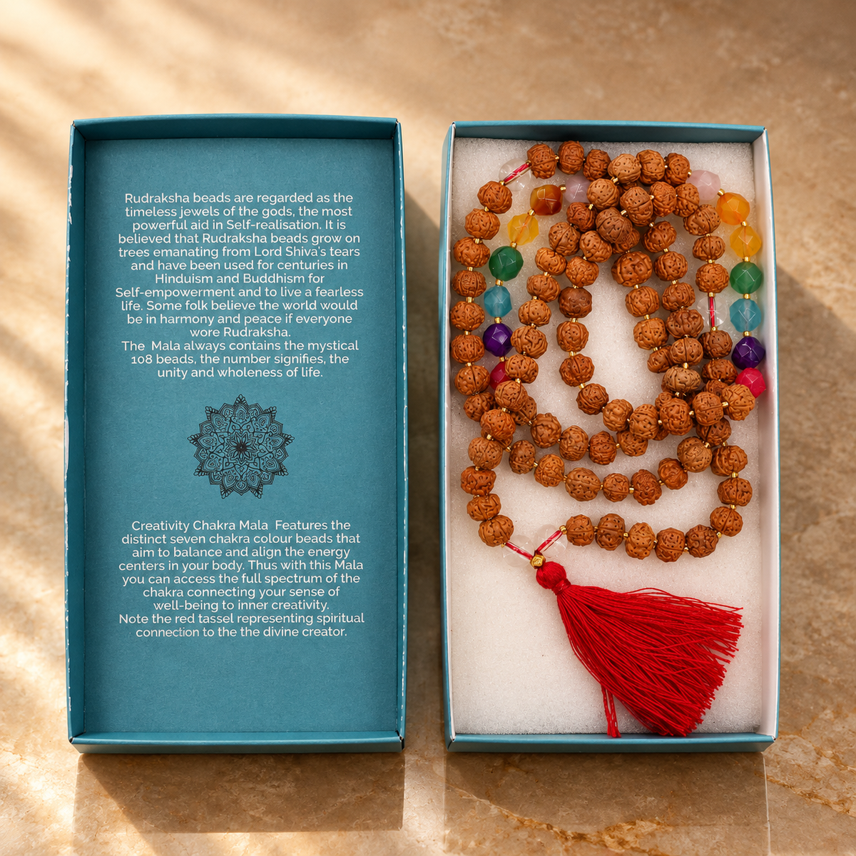 Mala de Bali en rudraksha, chakra de la créativité — vue 2