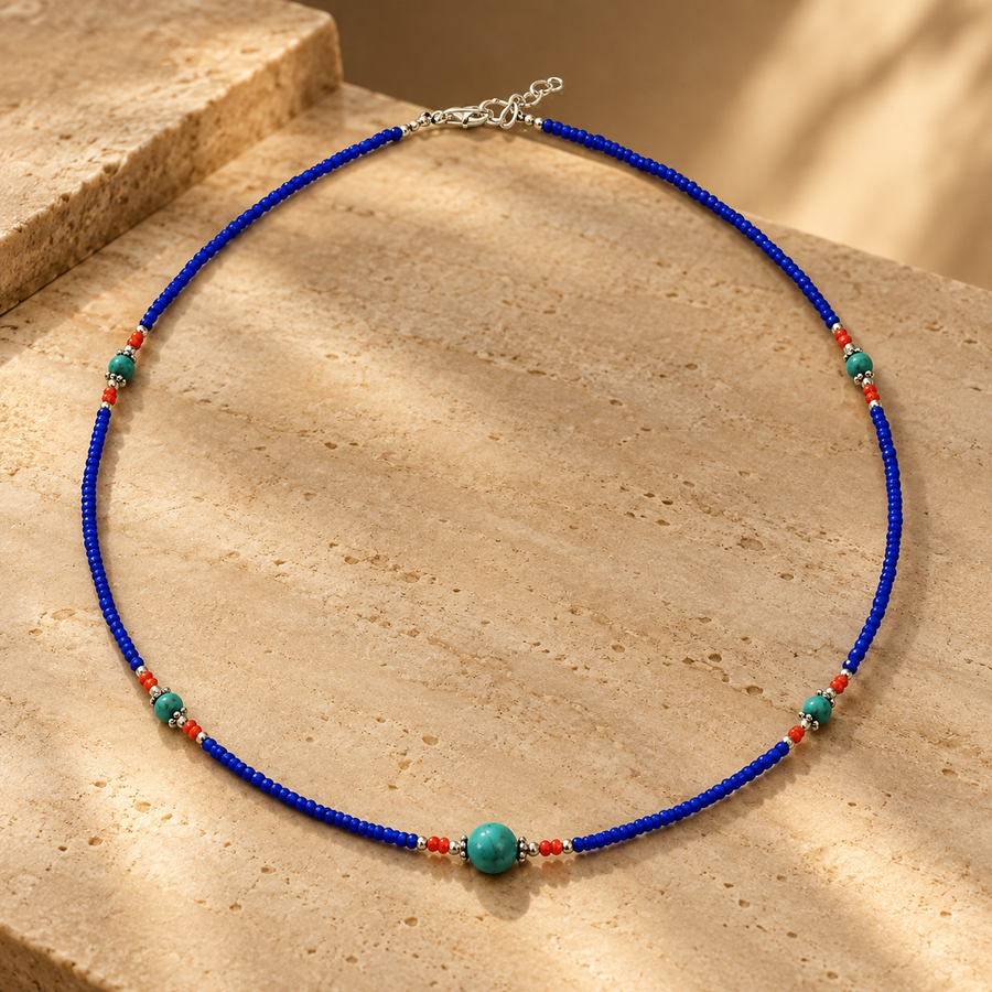 Collier népalais en perles fines, onyx bleu et arbre de vie