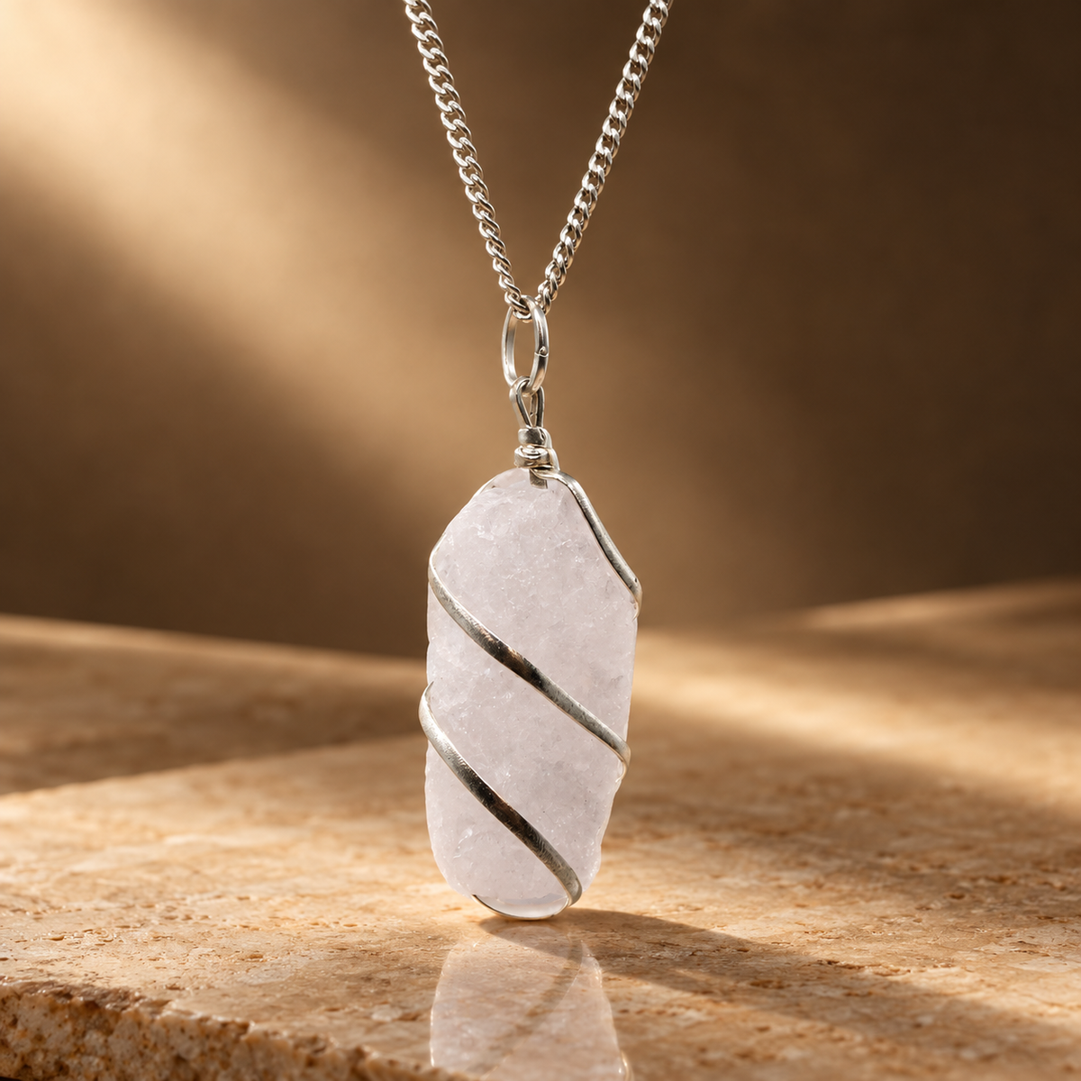 Collier de gemmes en cascade, quartz rose brut
