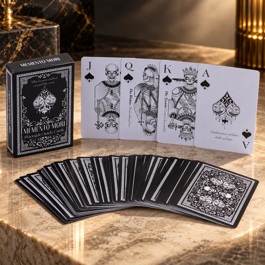 Cartes de jeu et oracle gothiques Memento Mori